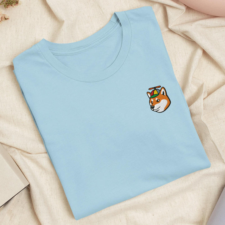 a t - shirt with a picture of a fox on it