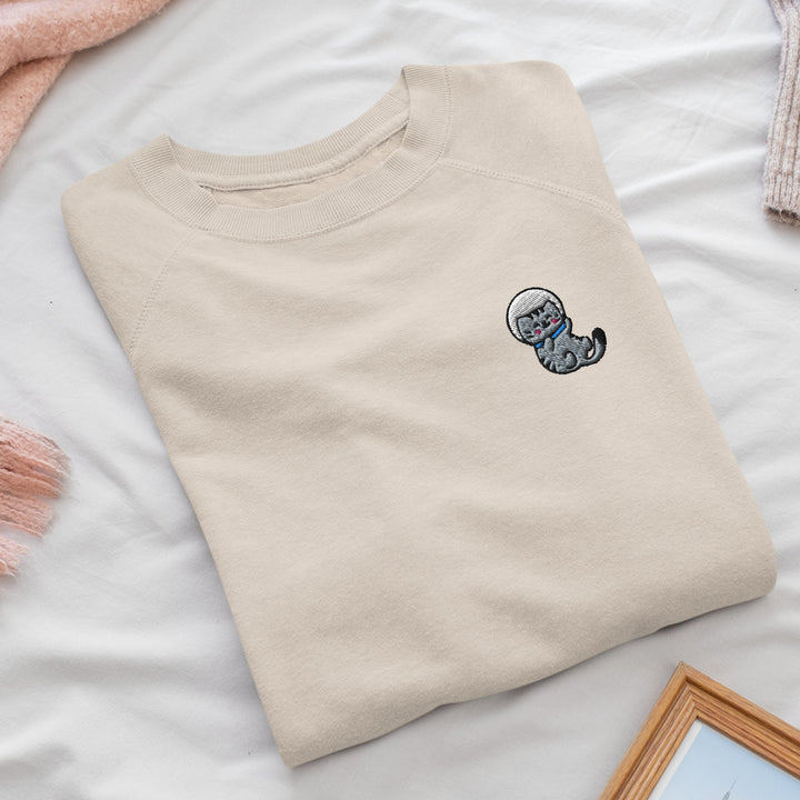 a t - shirt with a picture of an elephant on it