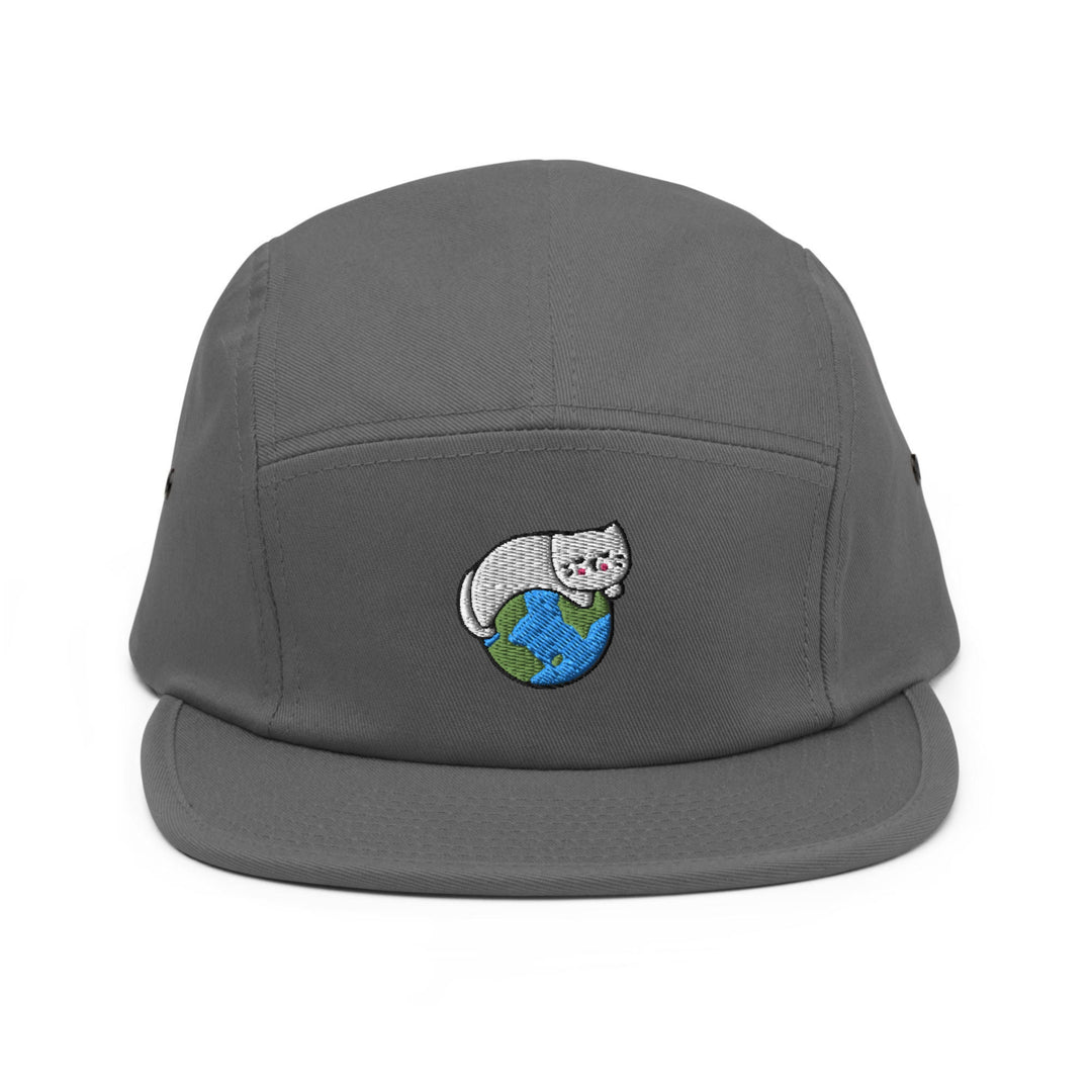 a gray hat with a cat on it