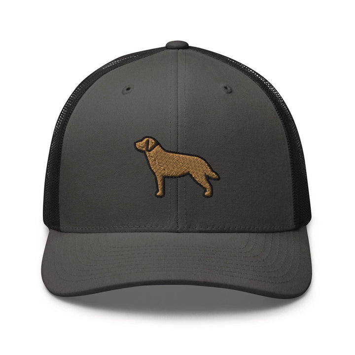 Labrador Retriever Embroidered Trucker Hat: Structured Retro Cap with Mesh Back